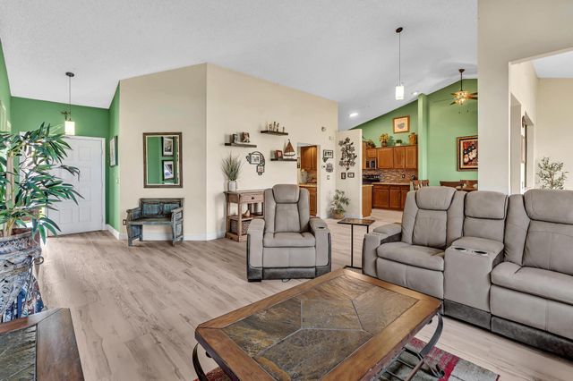 8099 Cassia Drive, Boynton Beach, FL 33472