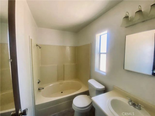 11226 Ponderosa Road, Pinon Hills, CA 92372