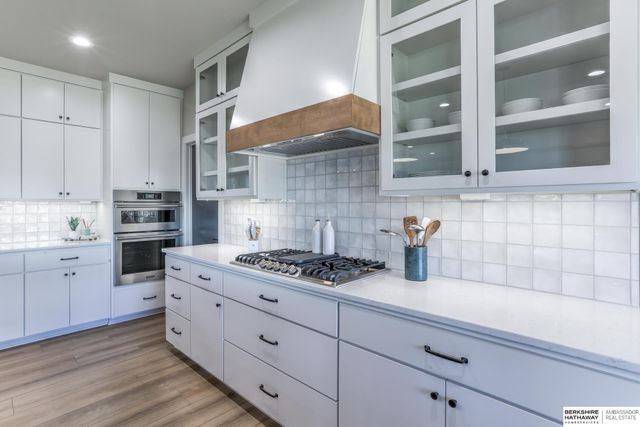 3319 S 212 Avenue, Elkhorn, NE 68022