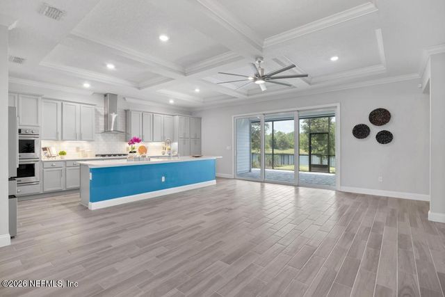391 CARIBBEAN Place, St. Johns, FL 32259