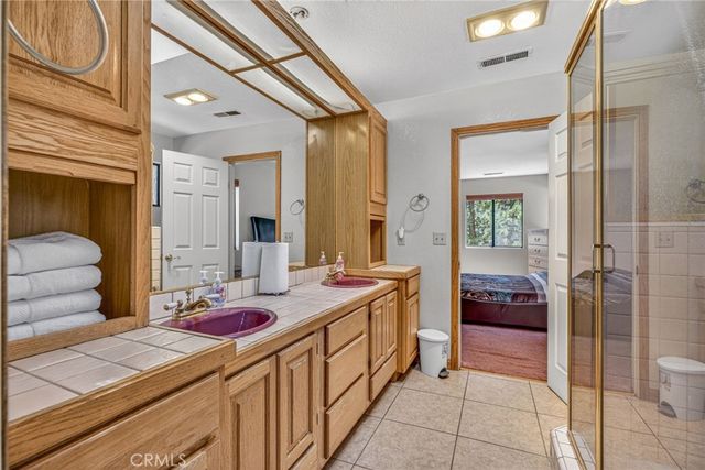39900 Lakeview, Big Bear Lake, CA 92315