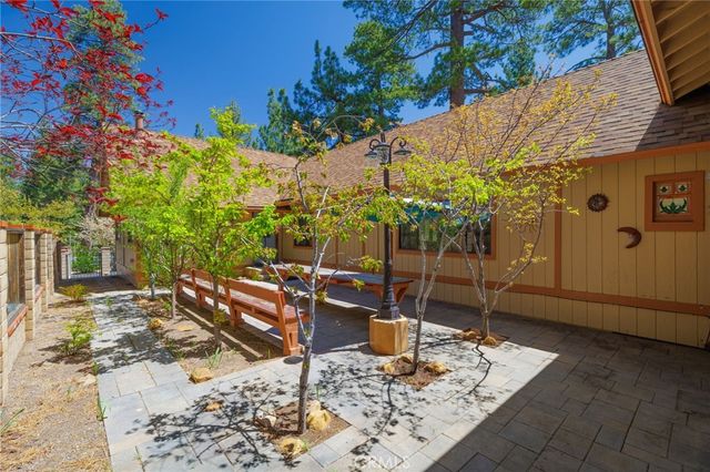 39900 Lakeview, Big Bear Lake, CA 92315