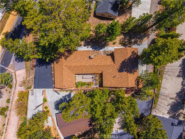 39900 Lakeview, Big Bear Lake, CA 92315