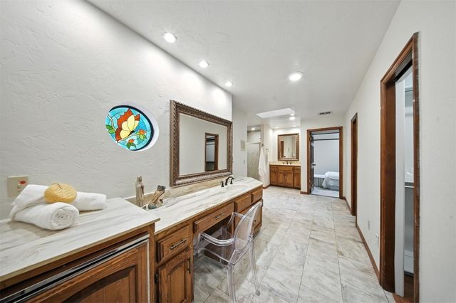 9641 Castle Road, Oklahoma City, OK 73162