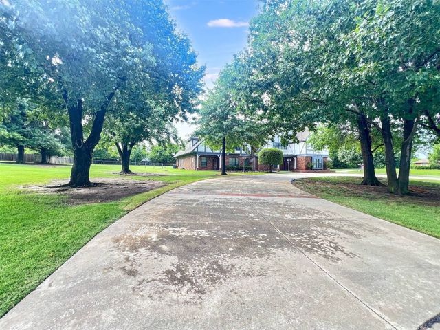 9641 Castle Road, Oklahoma City, OK 73162