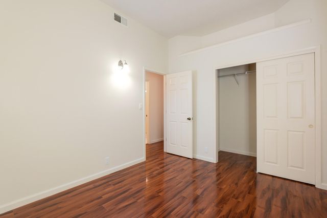 572 Eastlake Drive SE, Rio Rancho, NM 87124