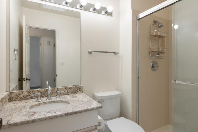 572 Eastlake Drive SE, Rio Rancho, NM 87124