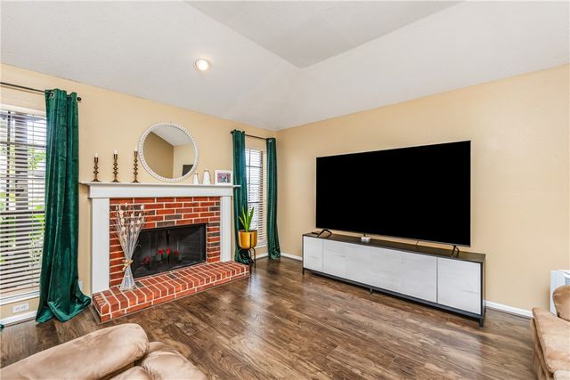 2218 Dorsey St, Corpus Christi, TX 78414