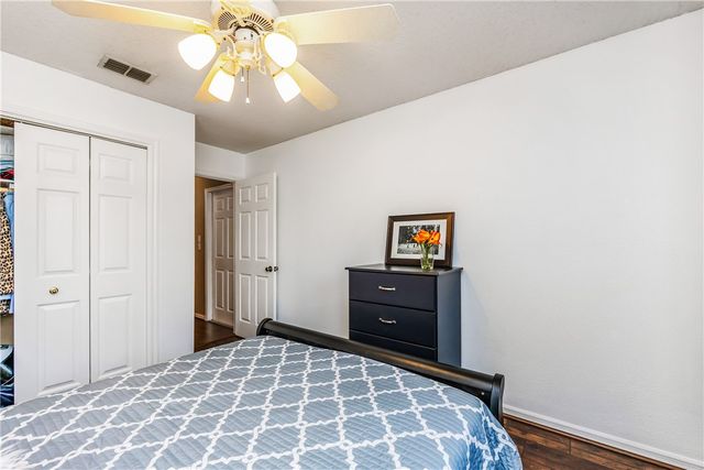 2218 Dorsey St, Corpus Christi, TX 78414