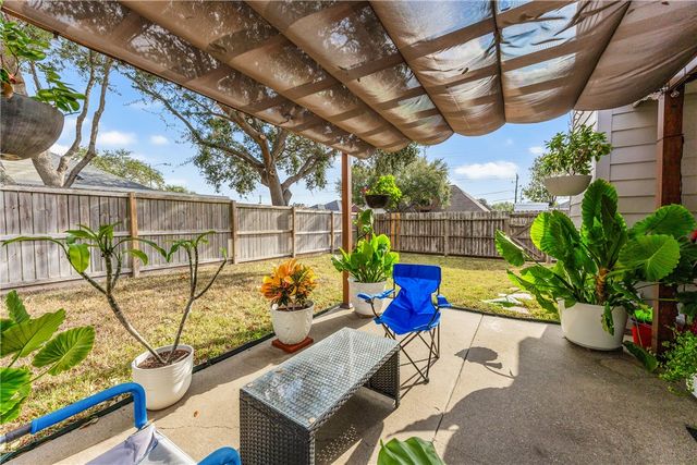 2218 Dorsey St, Corpus Christi, TX 78414