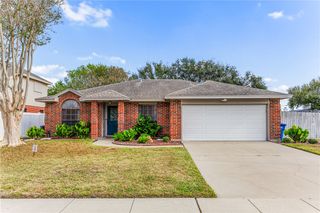 2218 Dorsey St, Corpus Christi, TX 78414