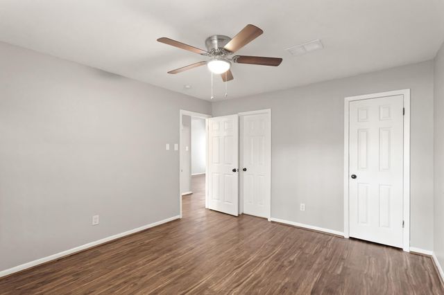 12322 Wild Pine Drive C, Houston, TX 77039