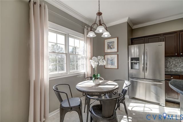 8081 Emerald Pool Ct, Mechanicsville, VA 23111