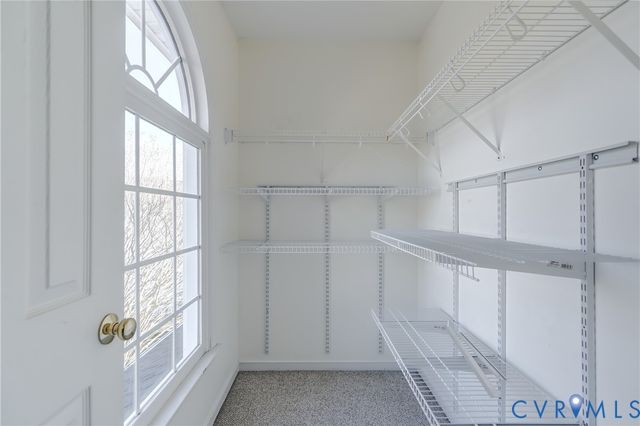 8081 Emerald Pool Ct, Mechanicsville, VA 23111