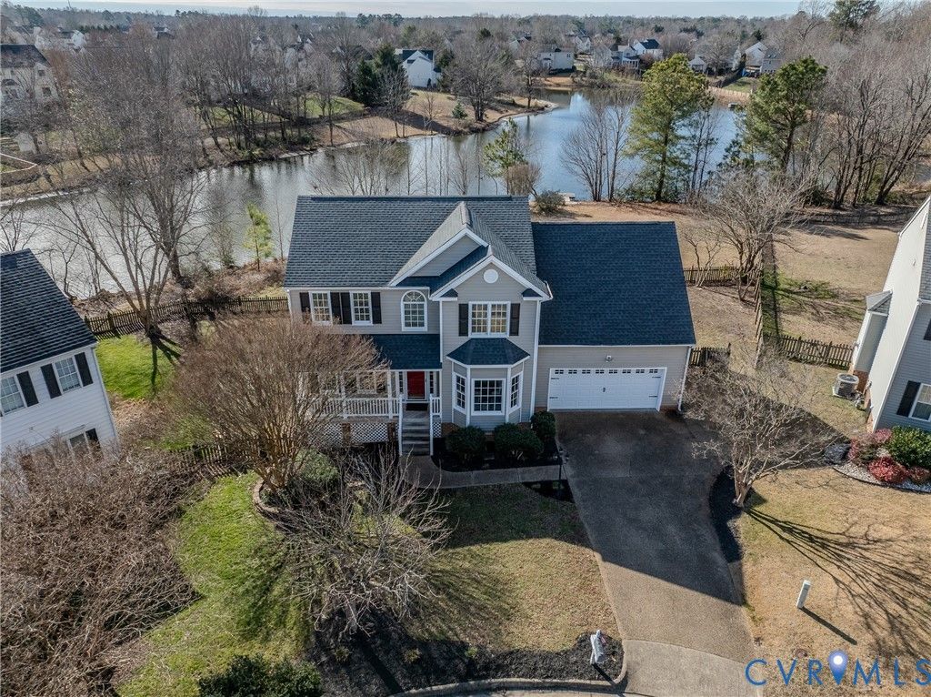 8081 Emerald Pool Ct, Mechanicsville, VA 23111