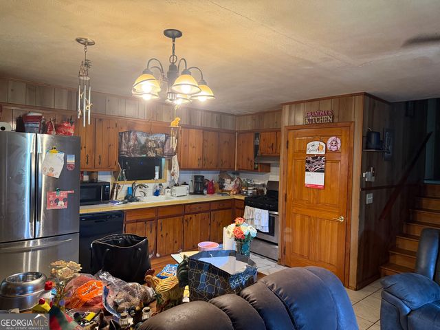 160 Tanner Beach Road, Carrollton, GA 30117