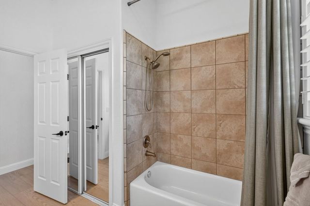 9401 Rawhide Ln, Roseville, CA 95747