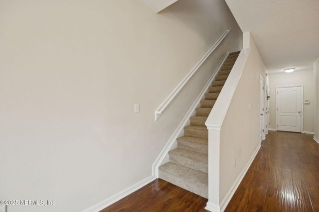 2362 RED MOON Drive, Jacksonville, FL 32216