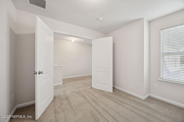 2362 RED MOON Drive, Jacksonville, FL 32216