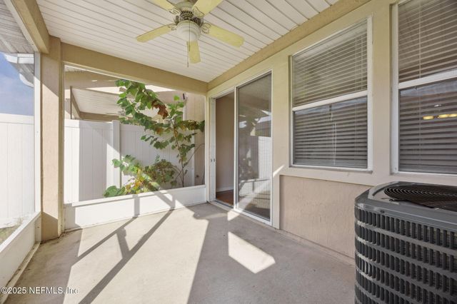 2362 RED MOON Drive, Jacksonville, FL 32216