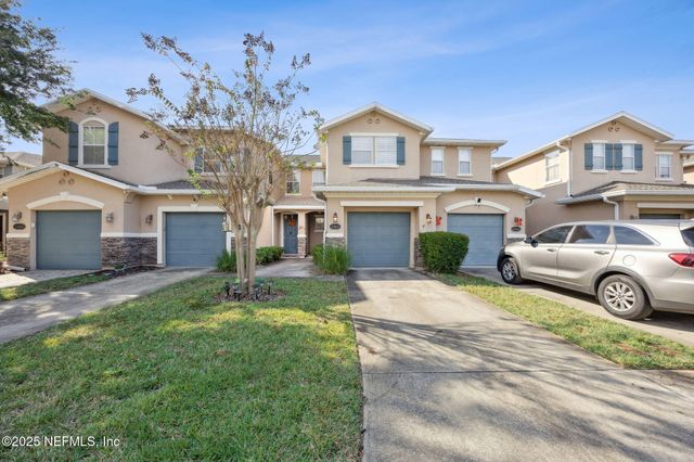 2362 RED MOON Drive, Jacksonville, FL 32216