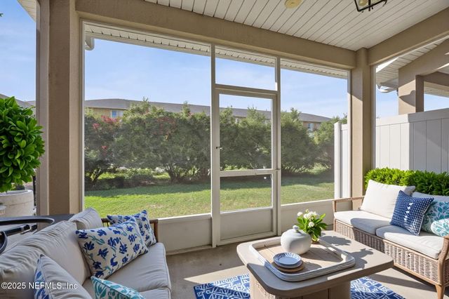 2362 RED MOON Drive, Jacksonville, FL 32216