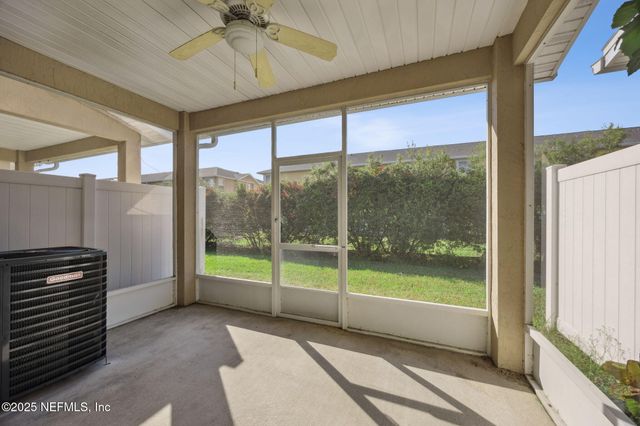 2362 RED MOON Drive, Jacksonville, FL 32216