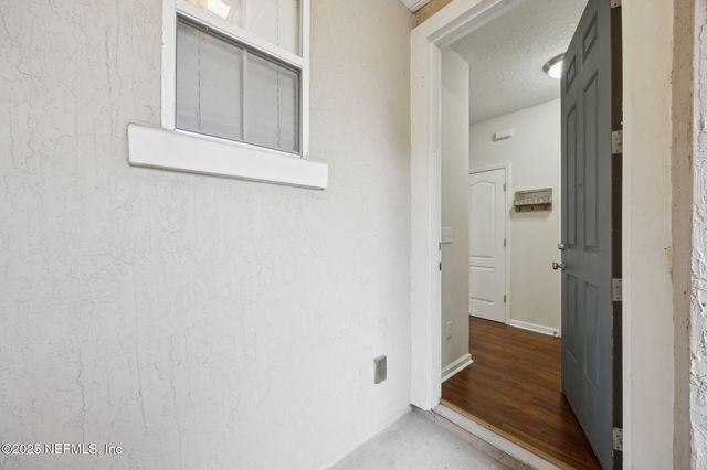 2362 RED MOON Drive, Jacksonville, FL 32216