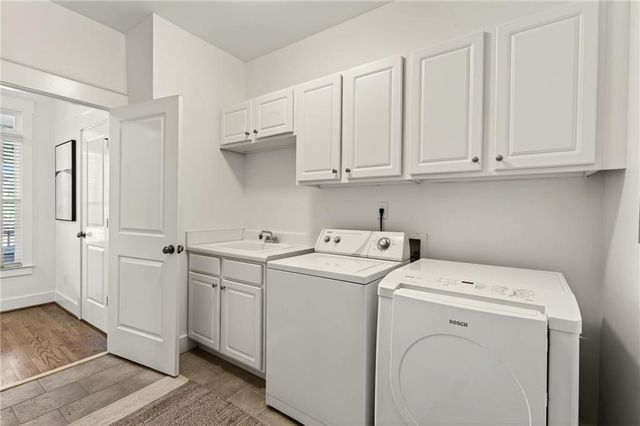 2587 Highland Avenue SE, Smyrna, GA 30080