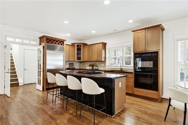 2587 Highland Avenue SE, Smyrna, GA 30080