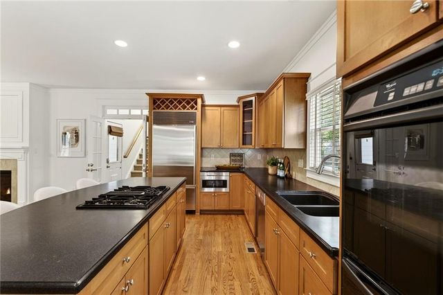 2587 Highland Avenue SE, Smyrna, GA 30080