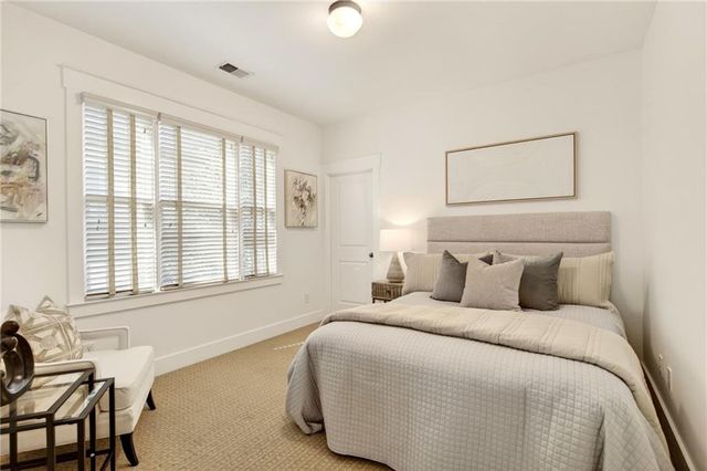 2587 Highland Avenue SE, Smyrna, GA 30080