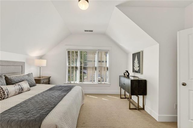 2587 Highland Avenue SE, Smyrna, GA 30080