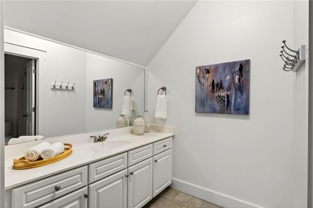 2587 Highland Avenue SE, Smyrna, GA 30080