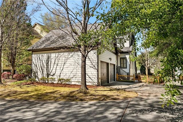 2587 Highland Avenue SE, Smyrna, GA 30080