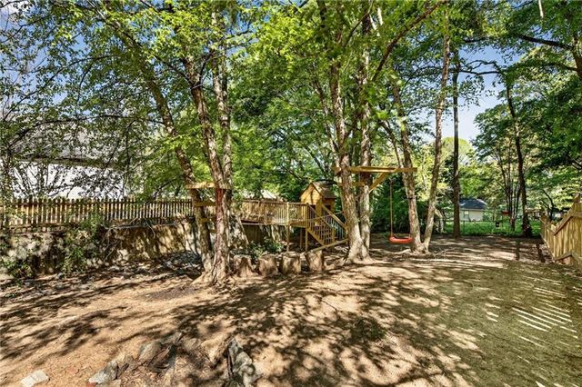 2587 Highland Avenue SE, Smyrna, GA 30080