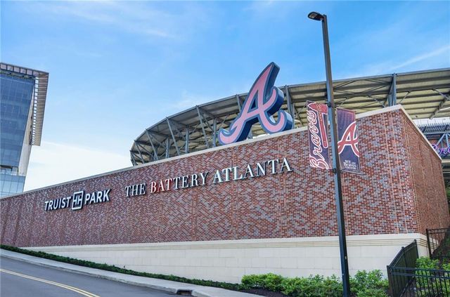 2587 Highland Avenue SE, Smyrna, GA 30080