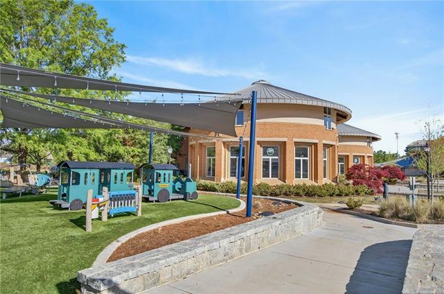 2587 Highland Avenue SE, Smyrna, GA 30080