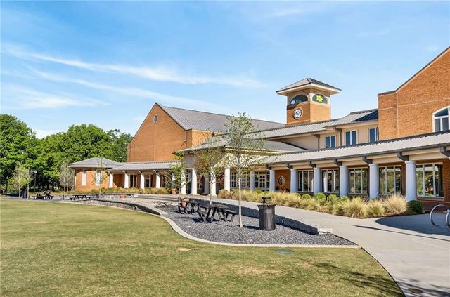 2587 Highland Avenue SE, Smyrna, GA 30080