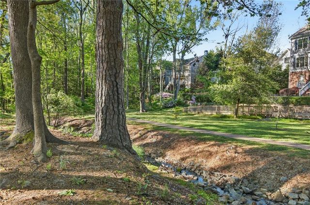 2587 Highland Avenue SE, Smyrna, GA 30080