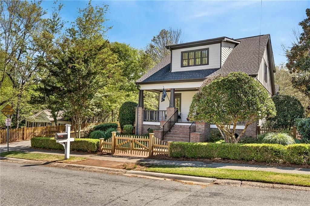 2587 Highland Avenue SE, Smyrna, GA 30080