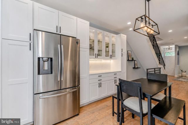 2404 CATHARINE ST, Philadelphia, PA 19146