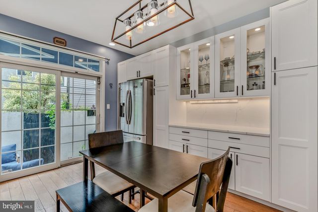 2404 CATHARINE ST, Philadelphia, PA 19146
