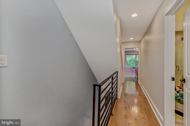 2404 CATHARINE ST, Philadelphia, PA 19146