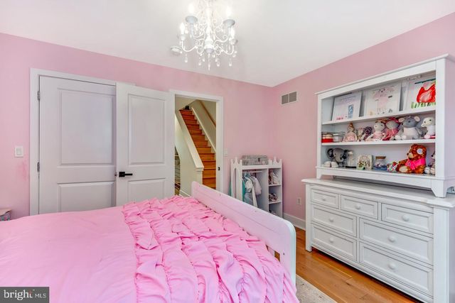 2404 CATHARINE ST, Philadelphia, PA 19146