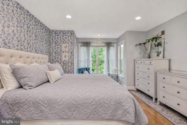 2404 CATHARINE ST, Philadelphia, PA 19146