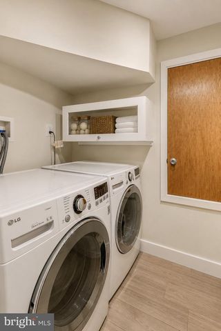 2404 CATHARINE ST, Philadelphia, PA 19146