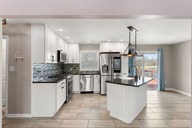 1138 N Broad Street, Griffith, IN 46319