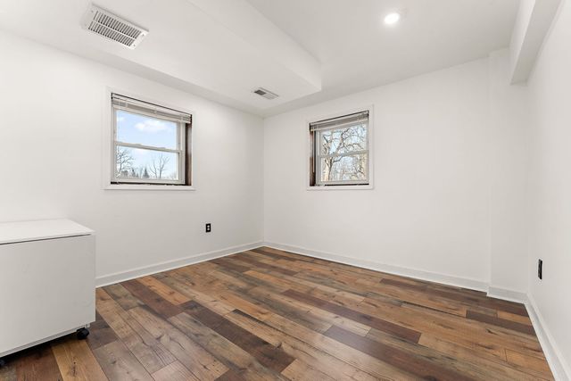 1138 N Broad Street, Griffith, IN 46319