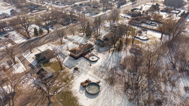 1138 N Broad Street, Griffith, IN 46319